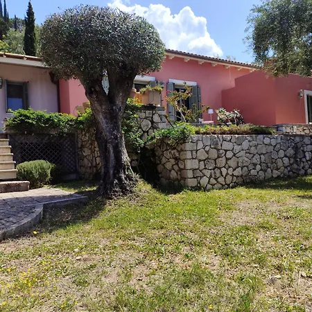 Vilă La Casa Rossa Áyios Nikítas