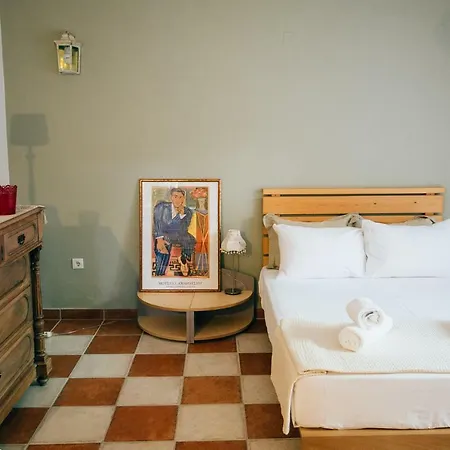 La Casa Rossa Villa *