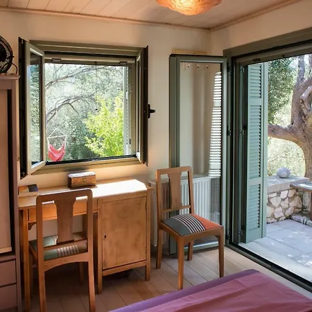 Villa La Casa Rossa Áyios Nikítas