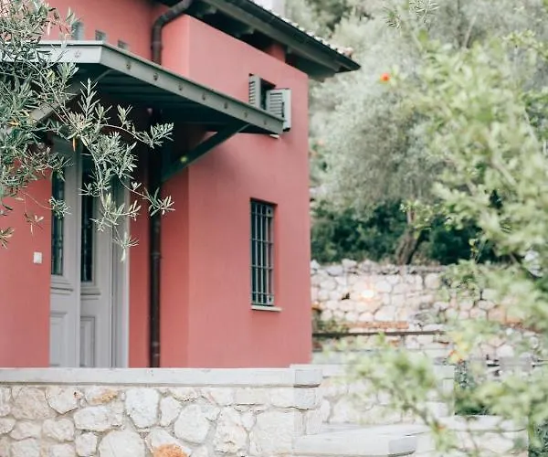 Vilă La Casa Rossa Áyios Nikítas